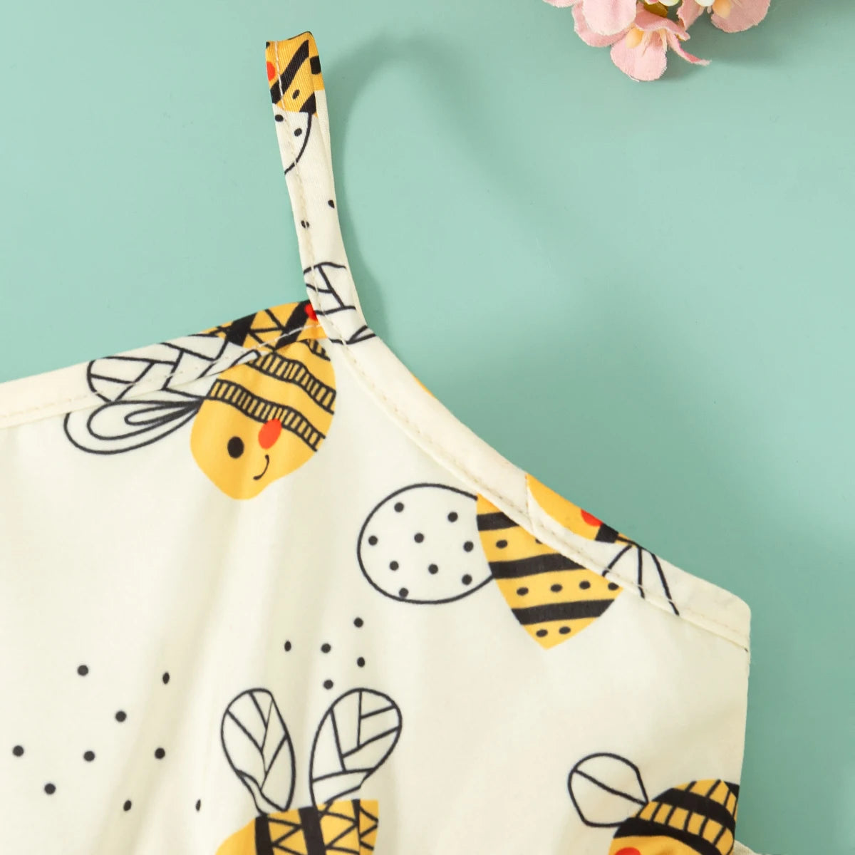 Conjunto Abelhinha – Vestido e Chapéu de Verão
