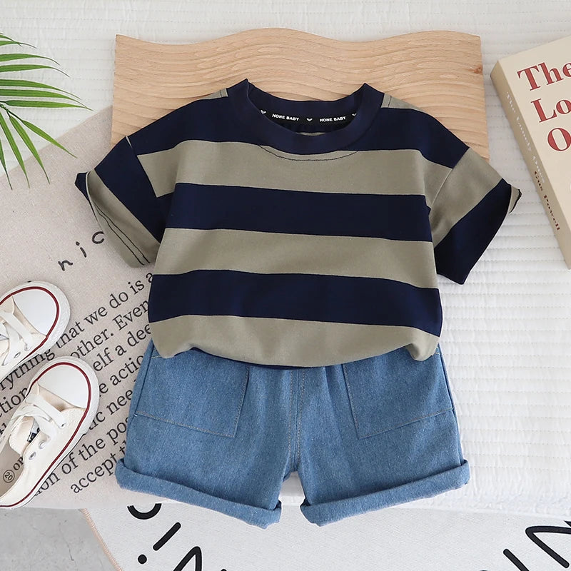 Conjunto Verão Baby Boy – Camiseta Listrada & Shorts
